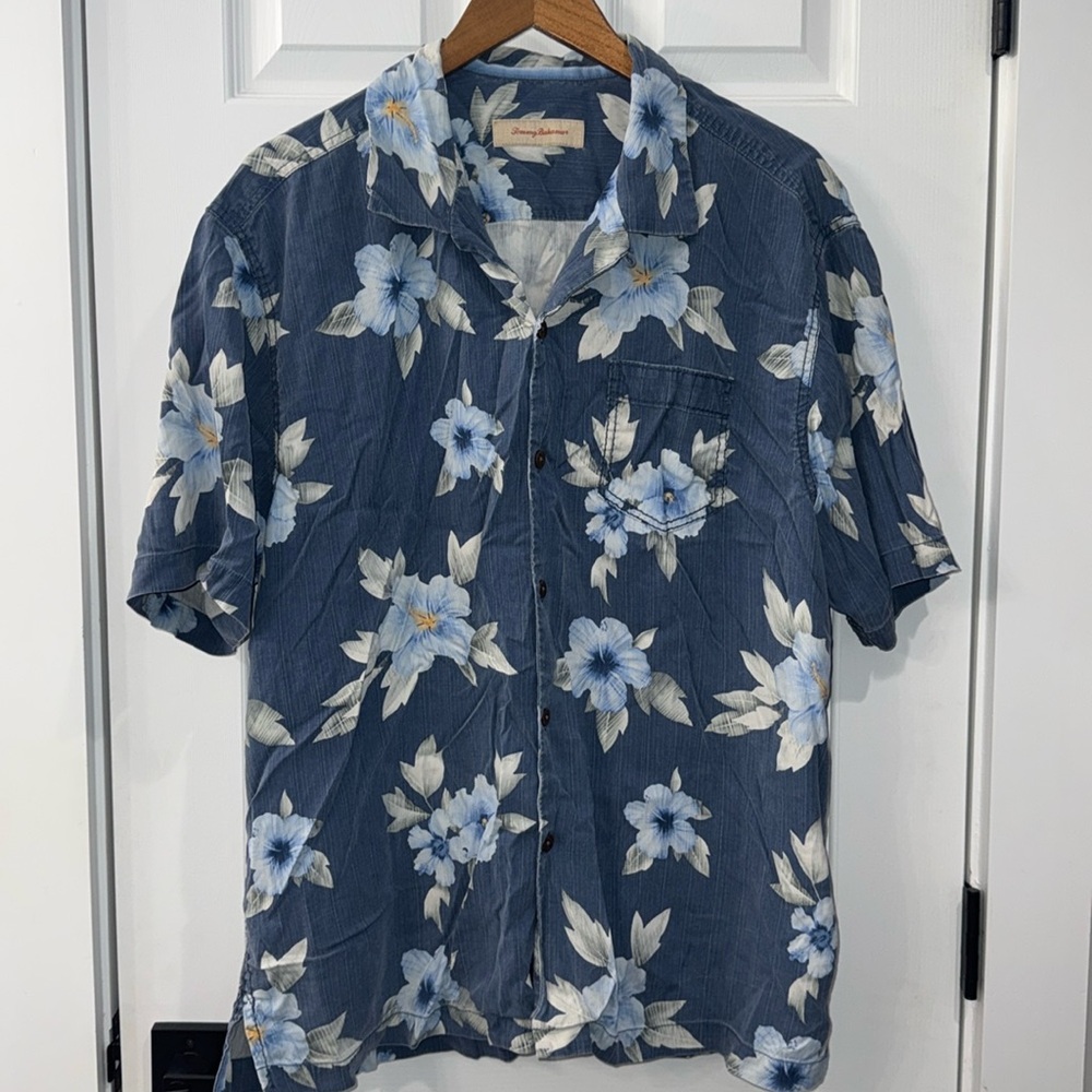 Vintage Tommy Bahama Hawaiian shirt